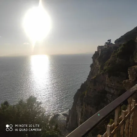 Mare Fuori Bed & Breakfast