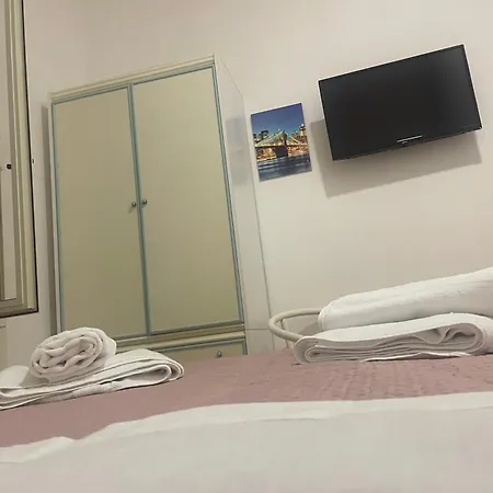Mare Fuori 3* סאפרי